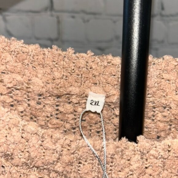 Camel 2XL womens sweater - Picture 2 of 4